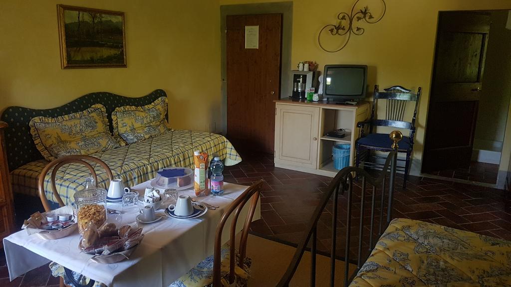 Locanda Di Alberi Борго-Сан-Лоренцо Экстерьер фото